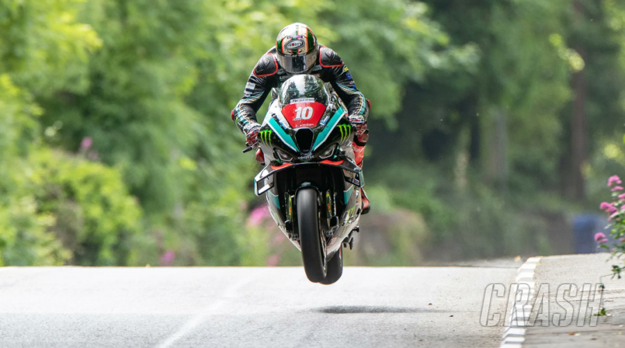 2023 Isle of Man TT Superstock Hickman bounces back with race one win